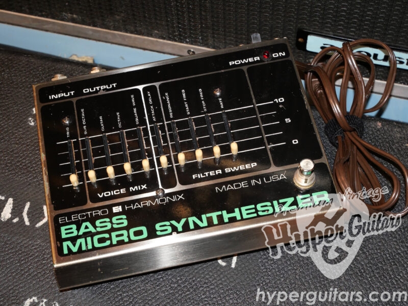 Electro-Harmonix 80’s Bass Micro Synthesizer