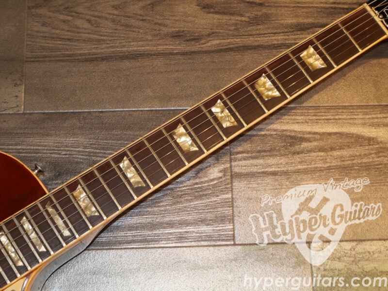 Ginson ’76 Les Paul Deluxe