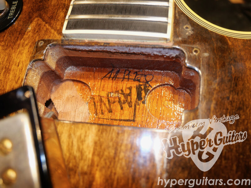 Gibson ’83 Les Paul Artisan