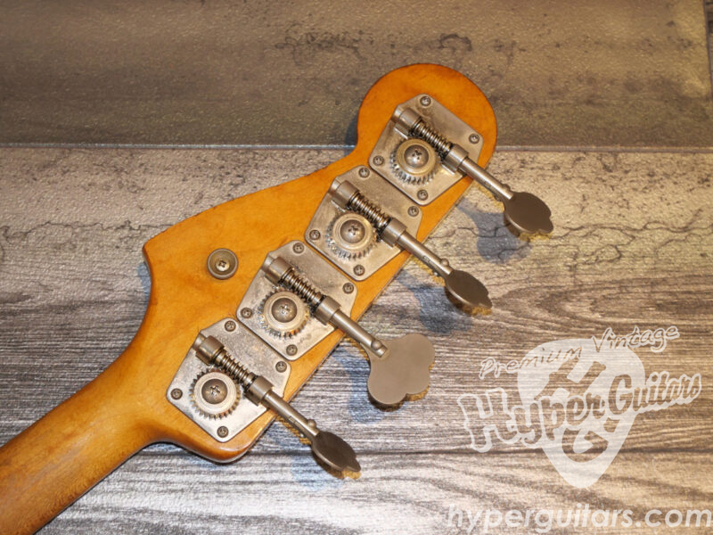Fender ’65 Jazz Bass