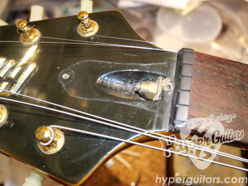 Gibson ’82 Flying V Heritage Korina