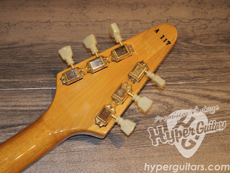 Gibson ’82 Flying V Heritage Korina
